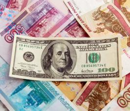 Выгодно ли переводить долларовые кредиты в рублевые?