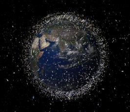Чем Земле грозит космический мусор?